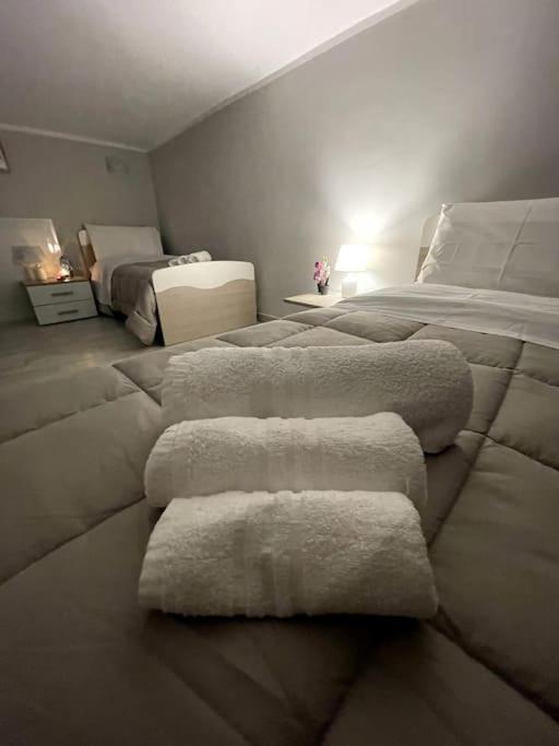 White House Spacca Napoli Buitenkant foto